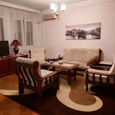 Boulevards Apartment Belgrado Esterno foto
