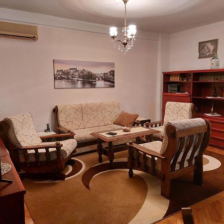 Boulevards Apartment Belgrado Esterno foto
