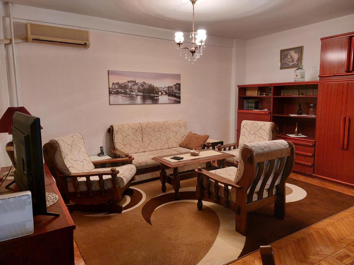 Boulevards Apartment Belgrado Esterno foto